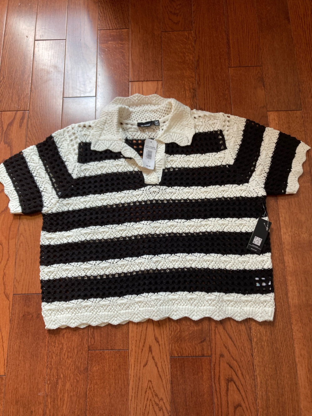 RD Style Black & White Striped Crochet Sweater - Large
